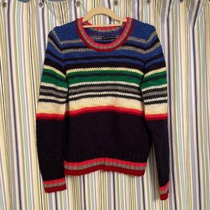 American eagle sweater (medium)